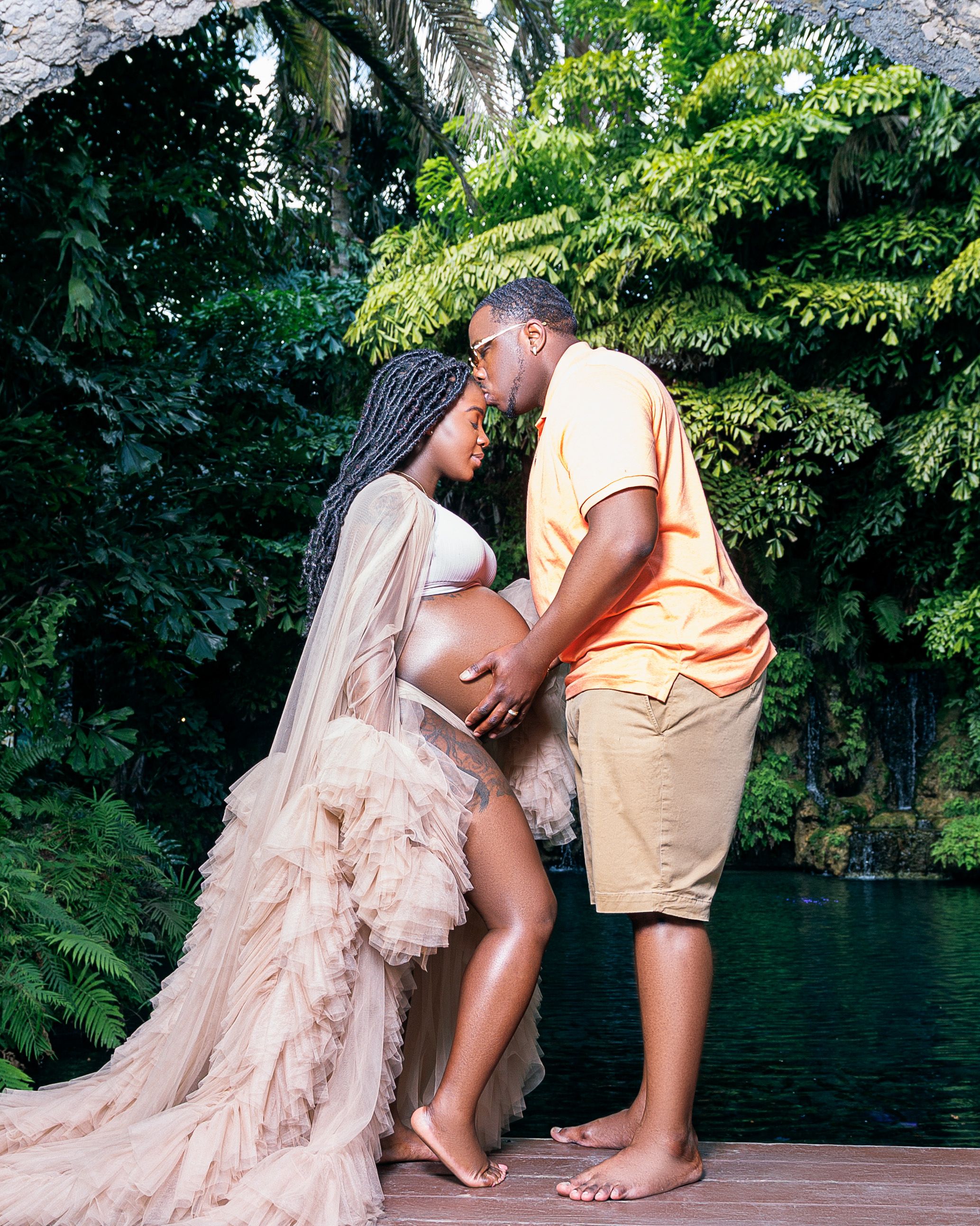 Dope photoshoot concept maternity