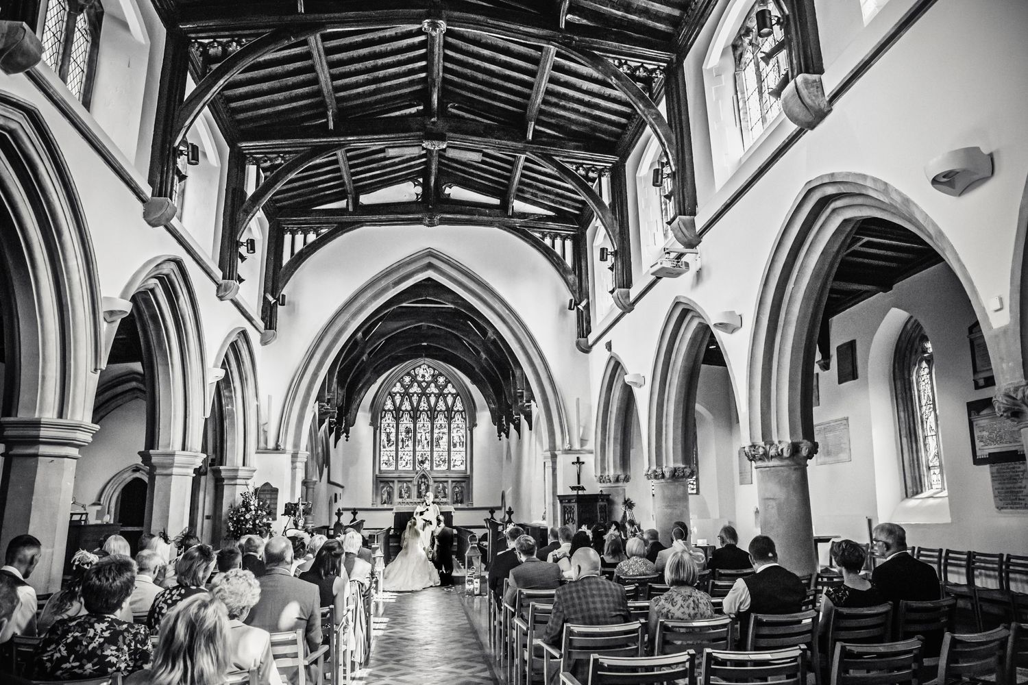 Black and white photo of church wedding in Woodstock Oxfordshire