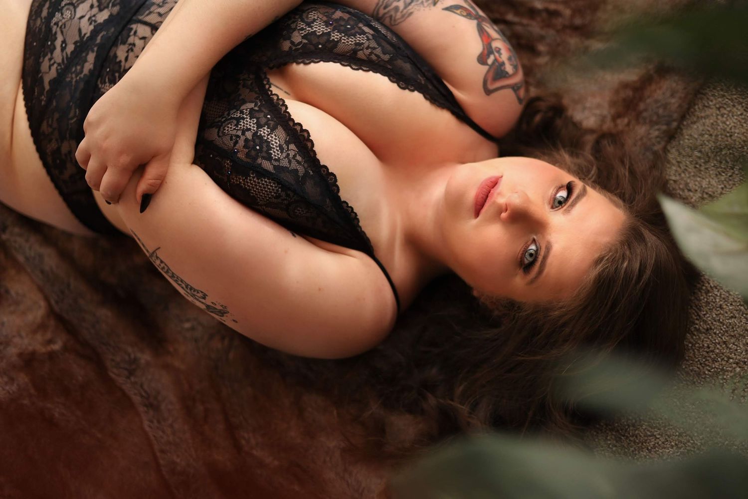 boudoir after photo portrait onyx fox boudoir photography denver colorado