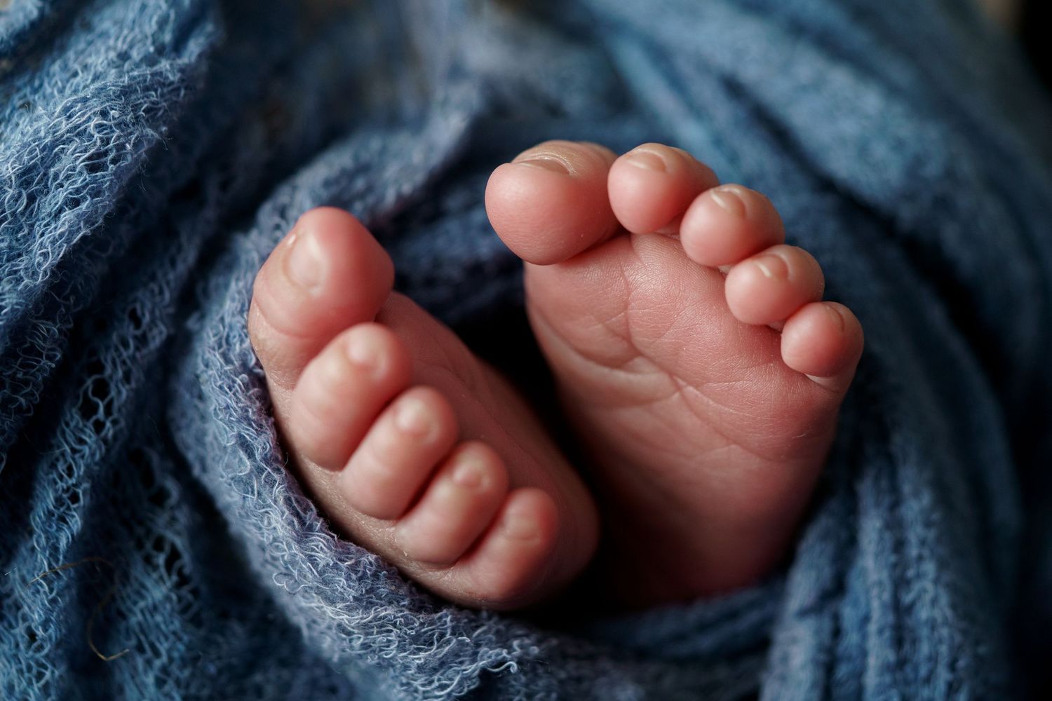 macro photography baby feet