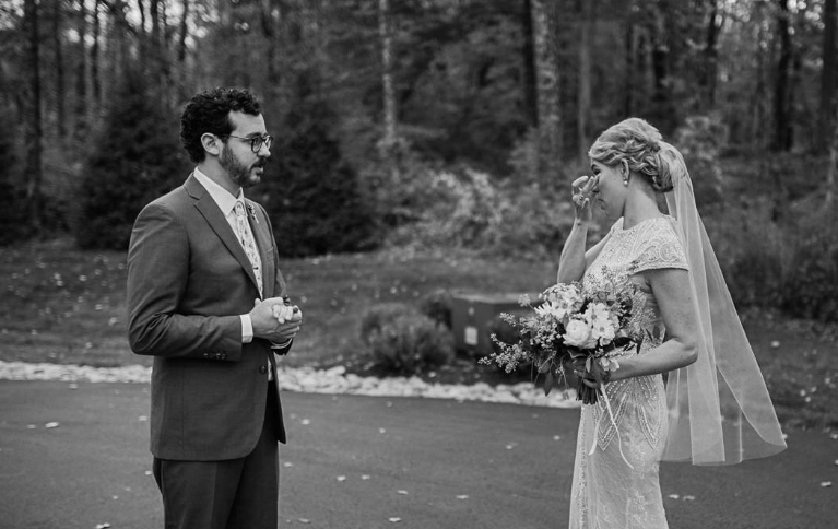 intimate backyard elopement in The Woodlands, Tx