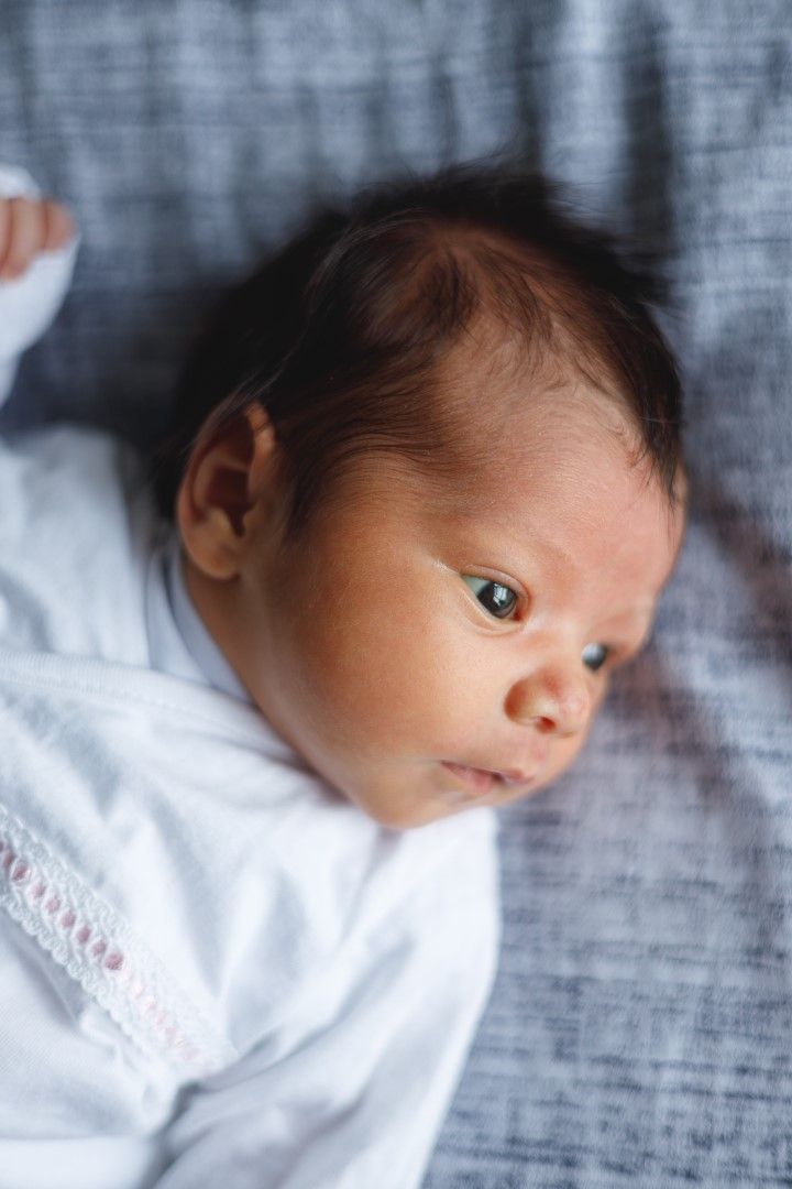 simple newborn photography cheshire ben cassidy