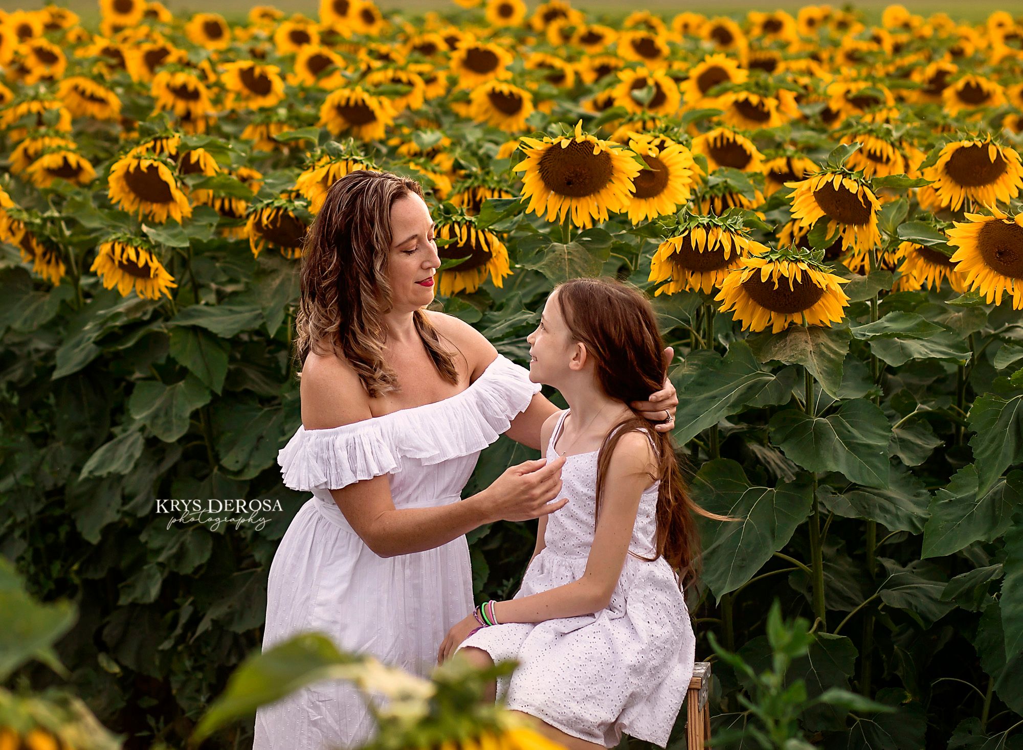 What Are The Best Colors To Wear To A Sunflower Field Krys DeRosa 