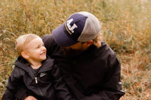 outdoor fall family session