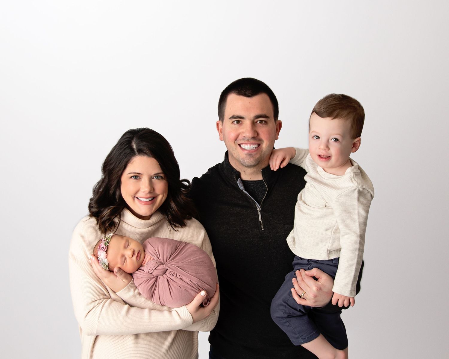 Cleveland Family Photographer in Avon Ohio