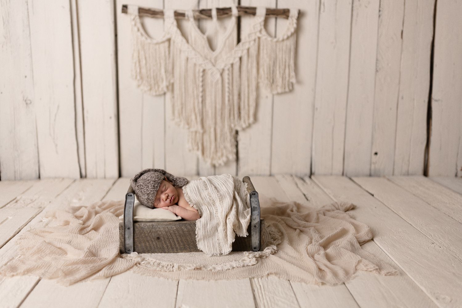 Newborn Photographers in Calgary