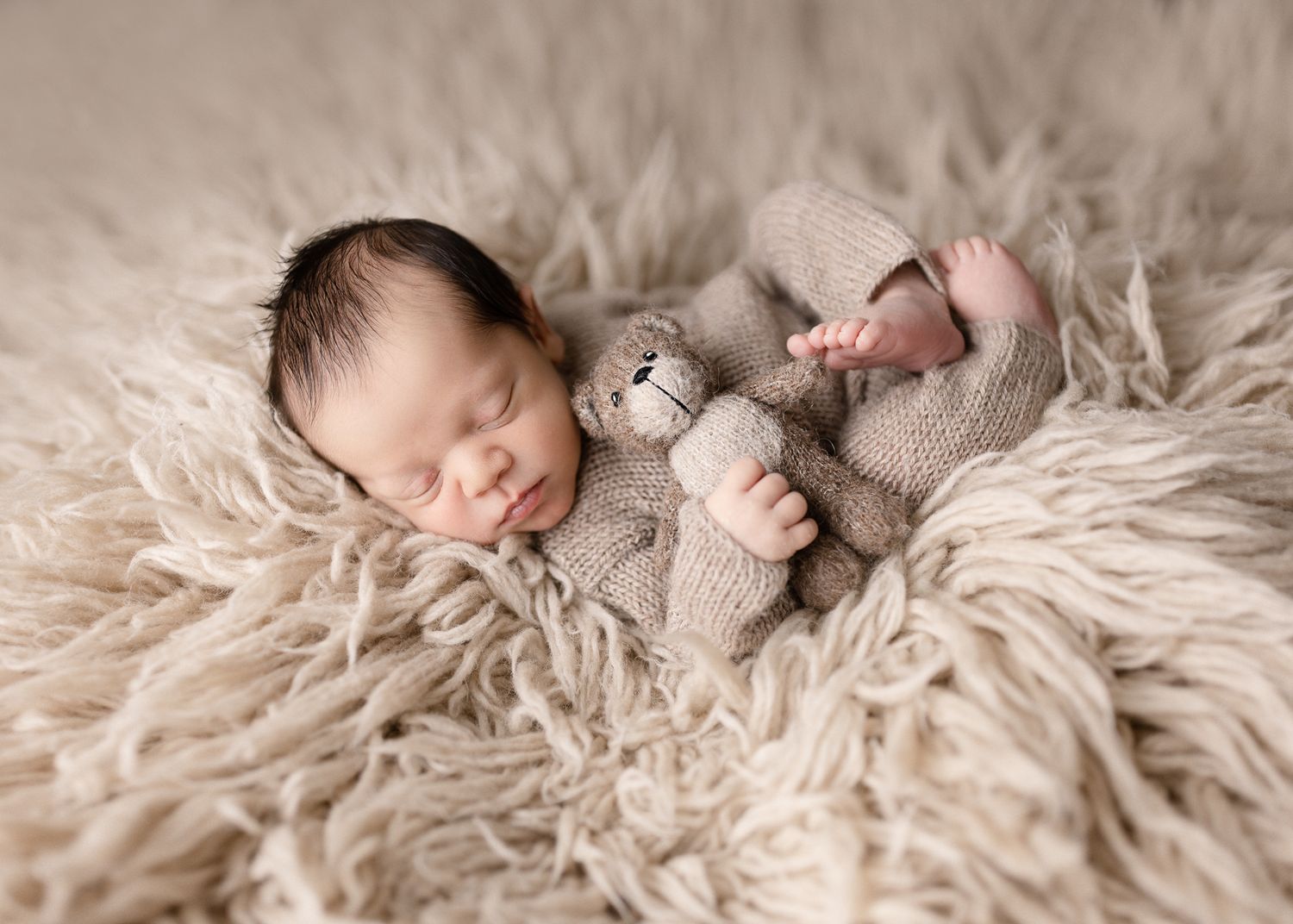 Newborn Photographer in Calgary