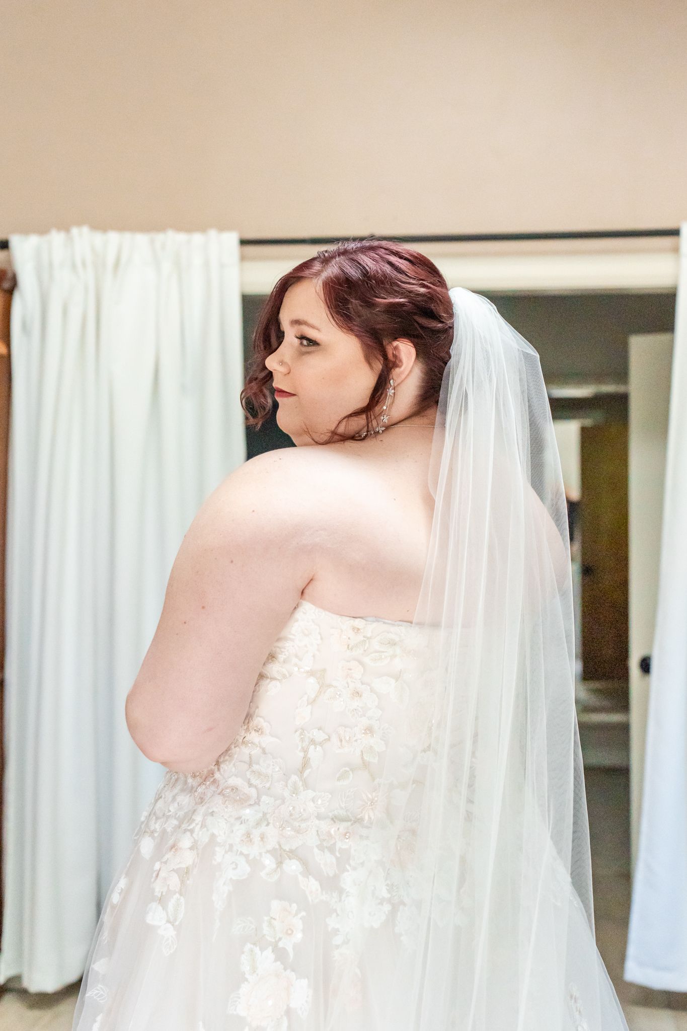 bride with the veil in