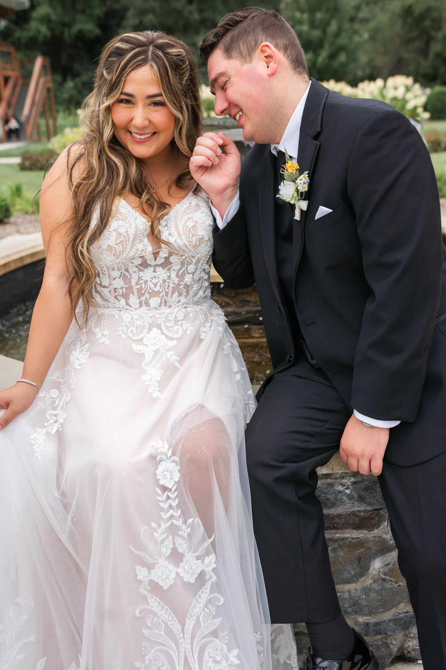 Baypointe Inn Wedding Shelbyville Michigan Katie Gibbons Photography