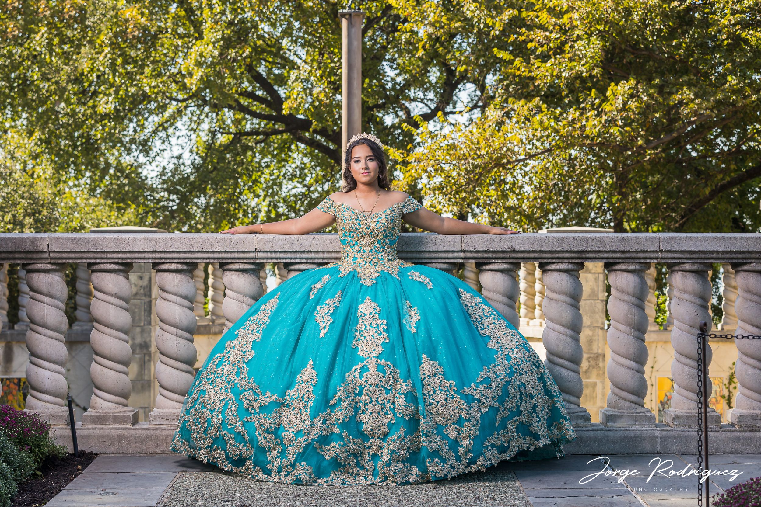 5 ESSENTIAL TIPS FOR PLANNING THE PERFECT QUINCEAÑERA Rodriguez