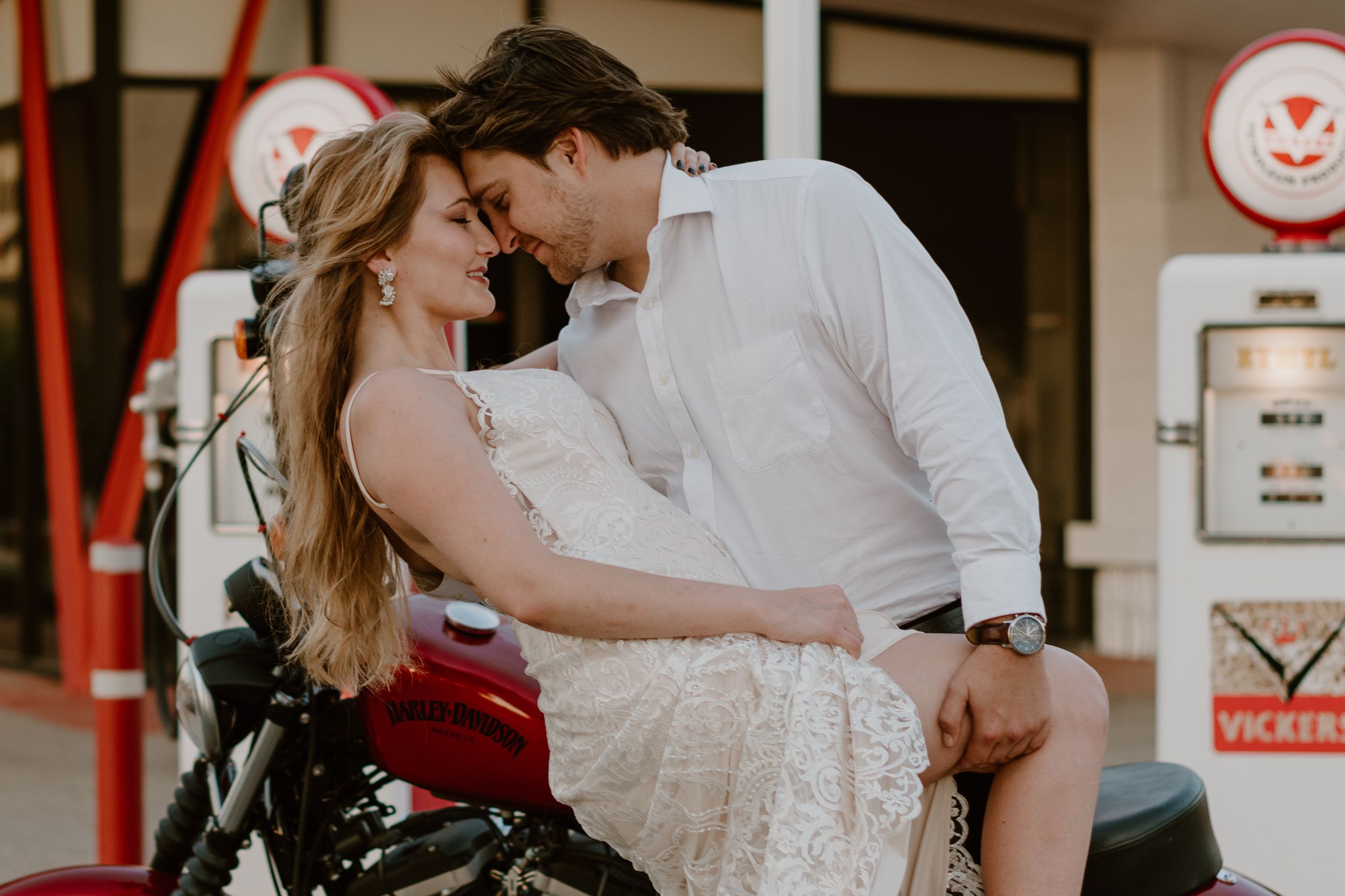 Golden Elopement Photographer