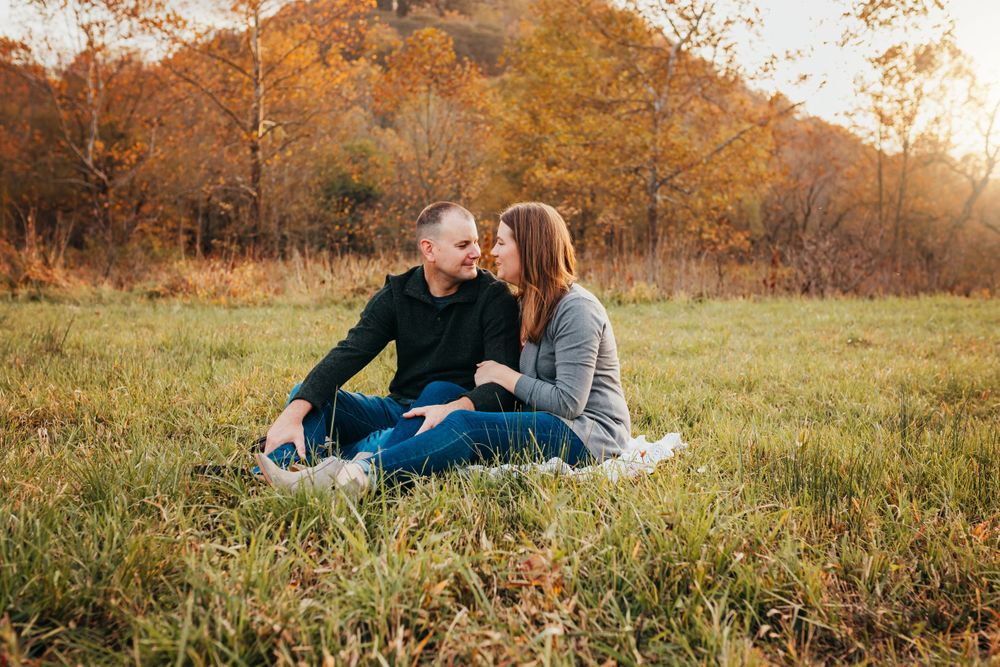 Waverly Ohio Engagement Couple Photographer