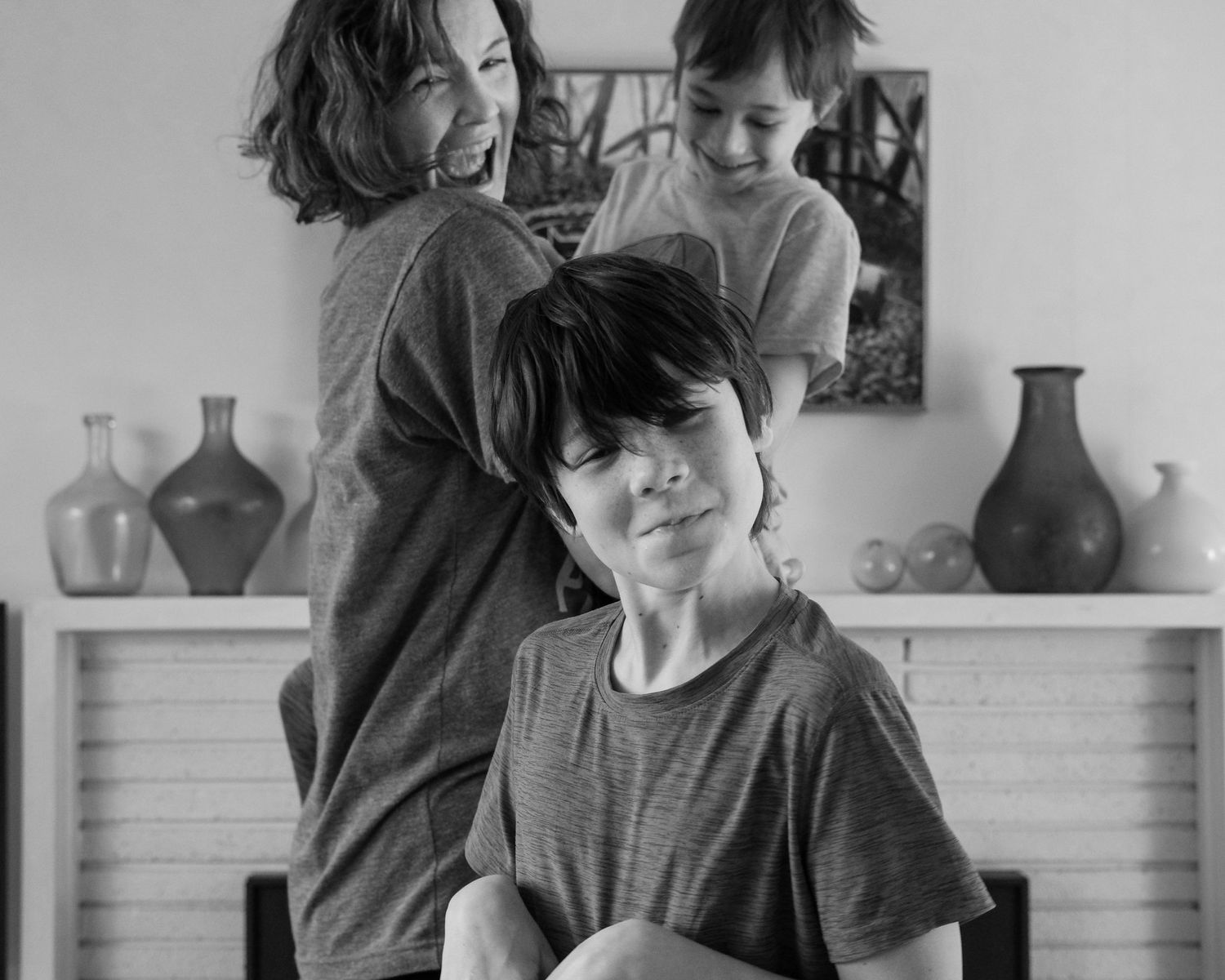 Behind the scenes with Tasha at home with her family North Vancouver photographer