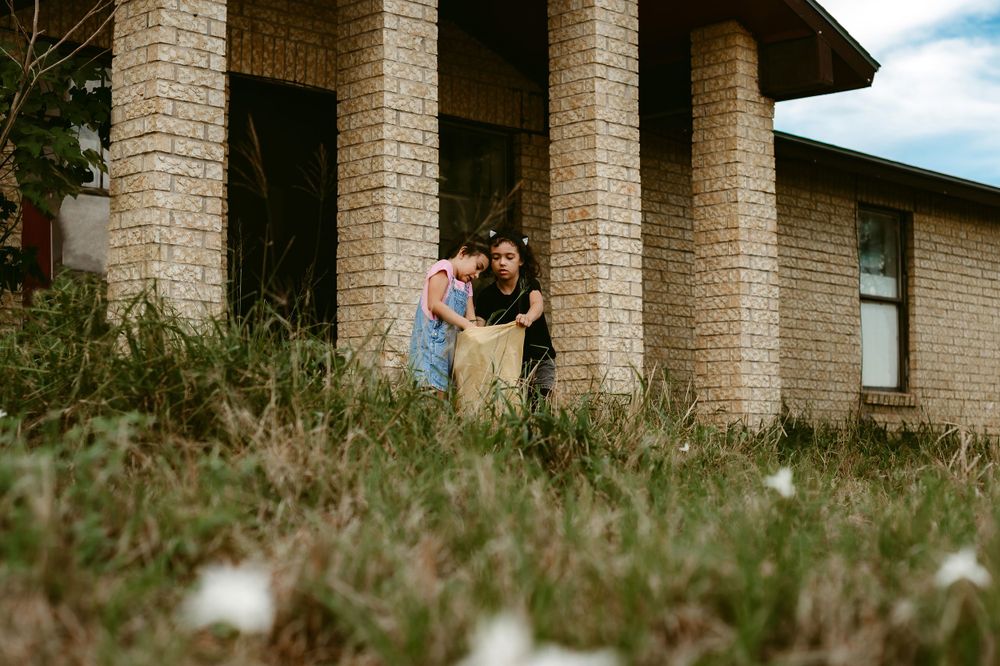 Seguin, Texas Photographer | Yorktown, Texas Photographer | Goliad, Texas Photographer