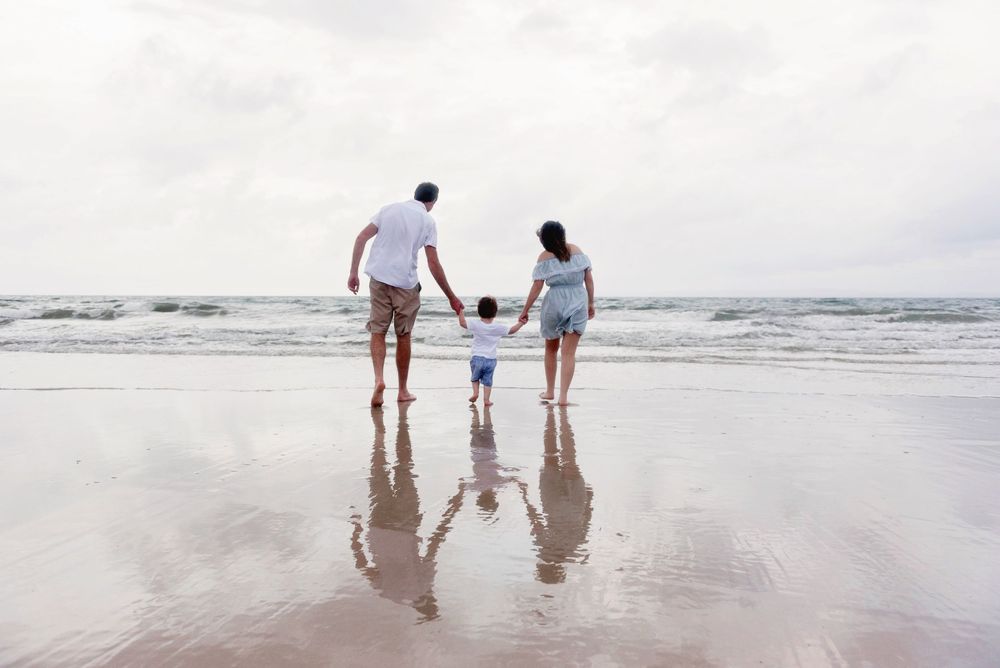 Amanda Queen Photography - Bribie Island beach family photography