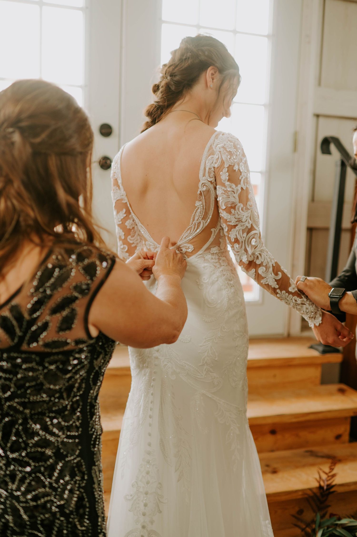 Lubbock-TX-Wedding-Photographer-Western-Wedding-Photography-Texas-DFW-Abilene-Amarillo- Decatur TX-The Big White Barn