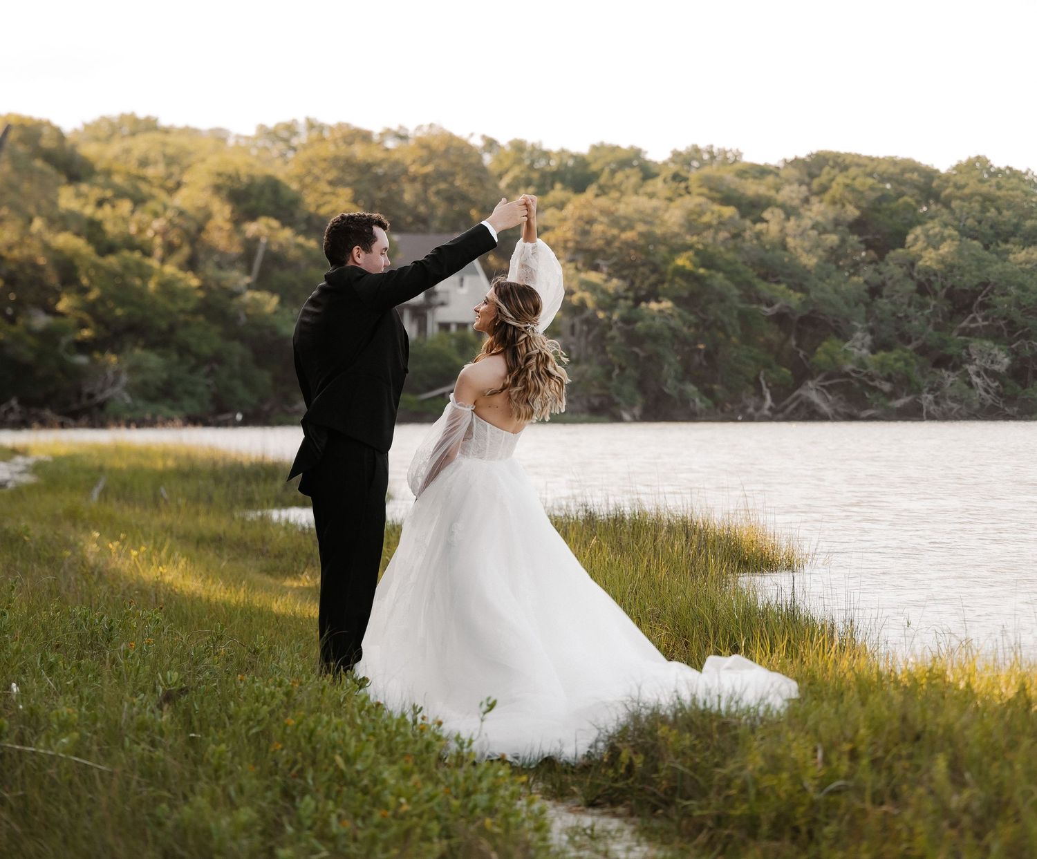 Elegant intimate classy modern romance weddings north Florida Ribault club coastal documentary photographer romance