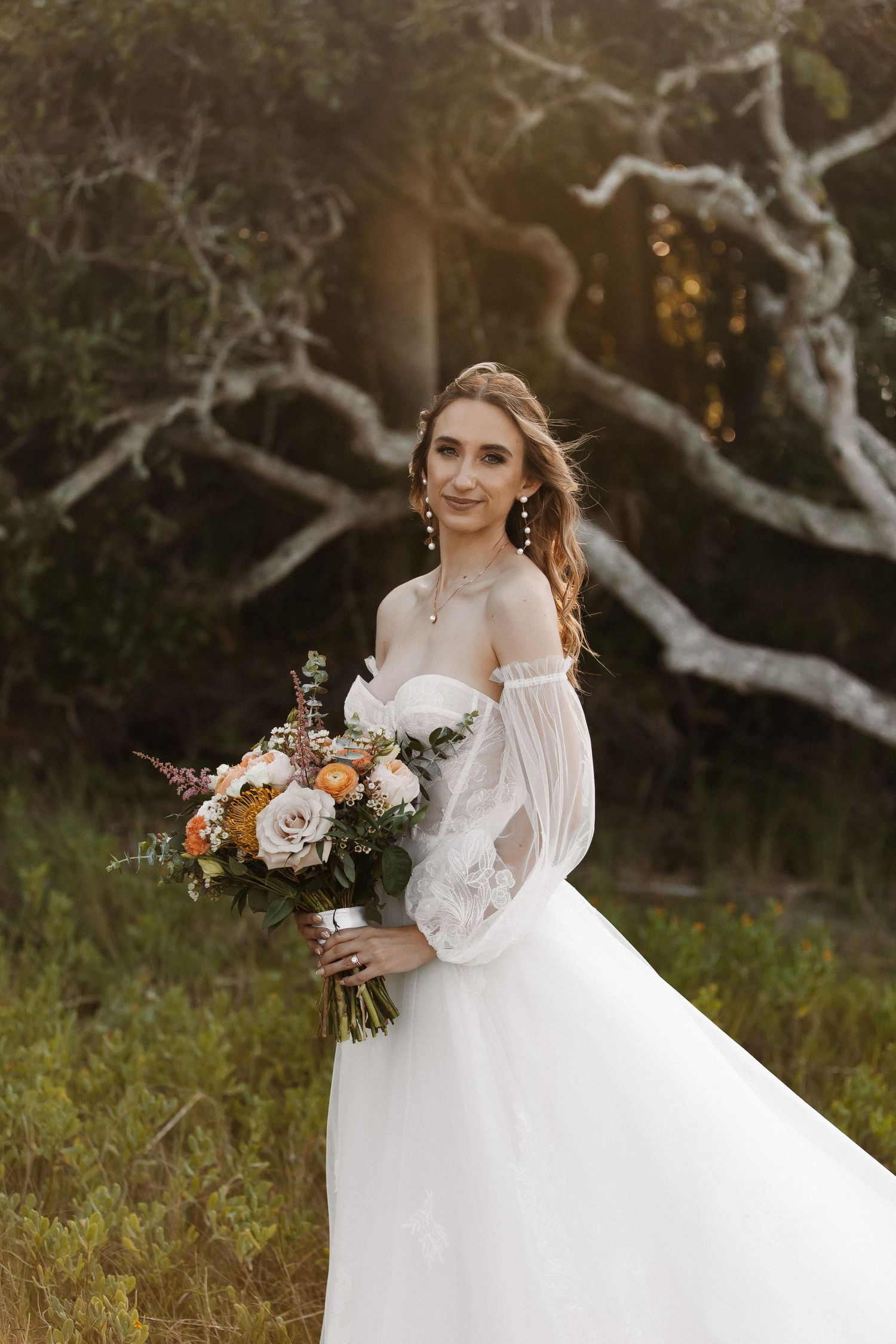 Elegant intimate classy modern romance weddings north Florida Ribault club east coast documentary photographer real Raw