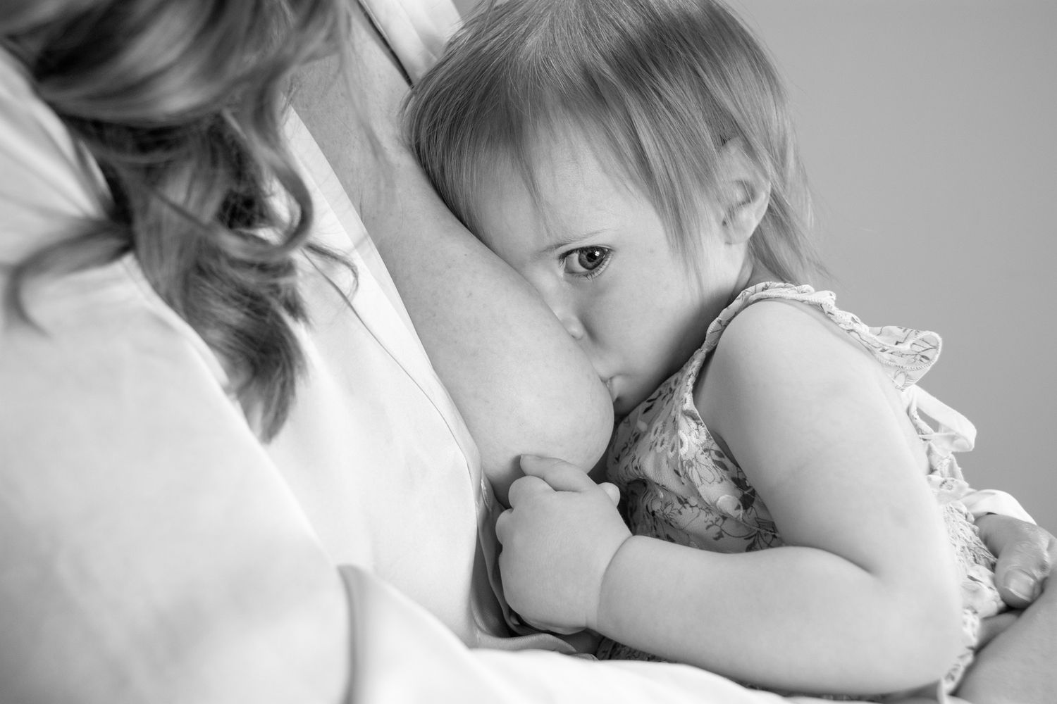Professional Breastfeeding Photoshoot with older child