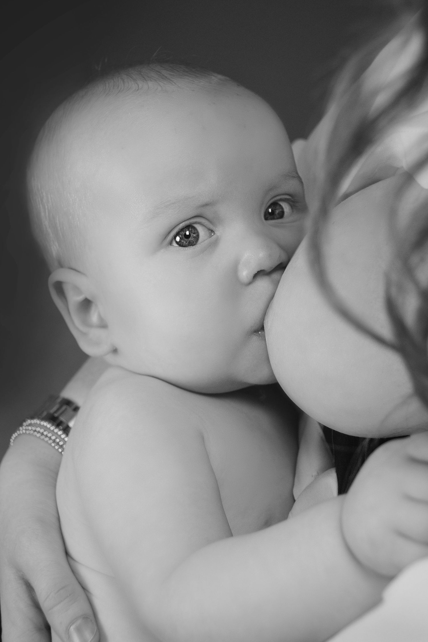 Professional Breastfeeding Photoshoot