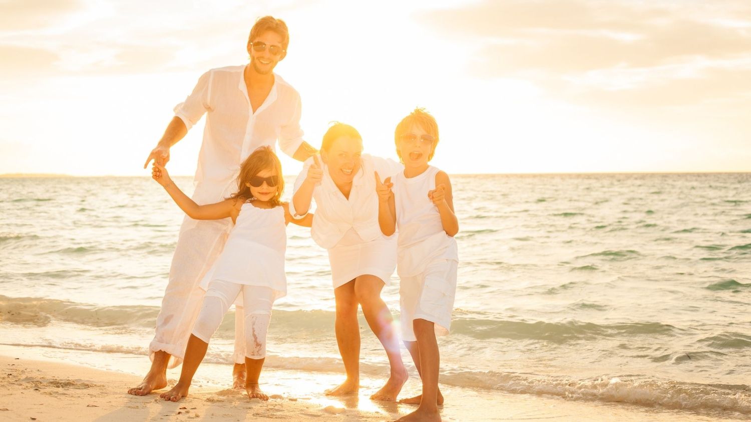 Family Portrait Sessions at Tangalooma Island Resort