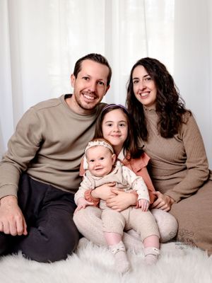 outdoor family photography Singapore, children's activities in singapore, parks. playgrounds, family portraits