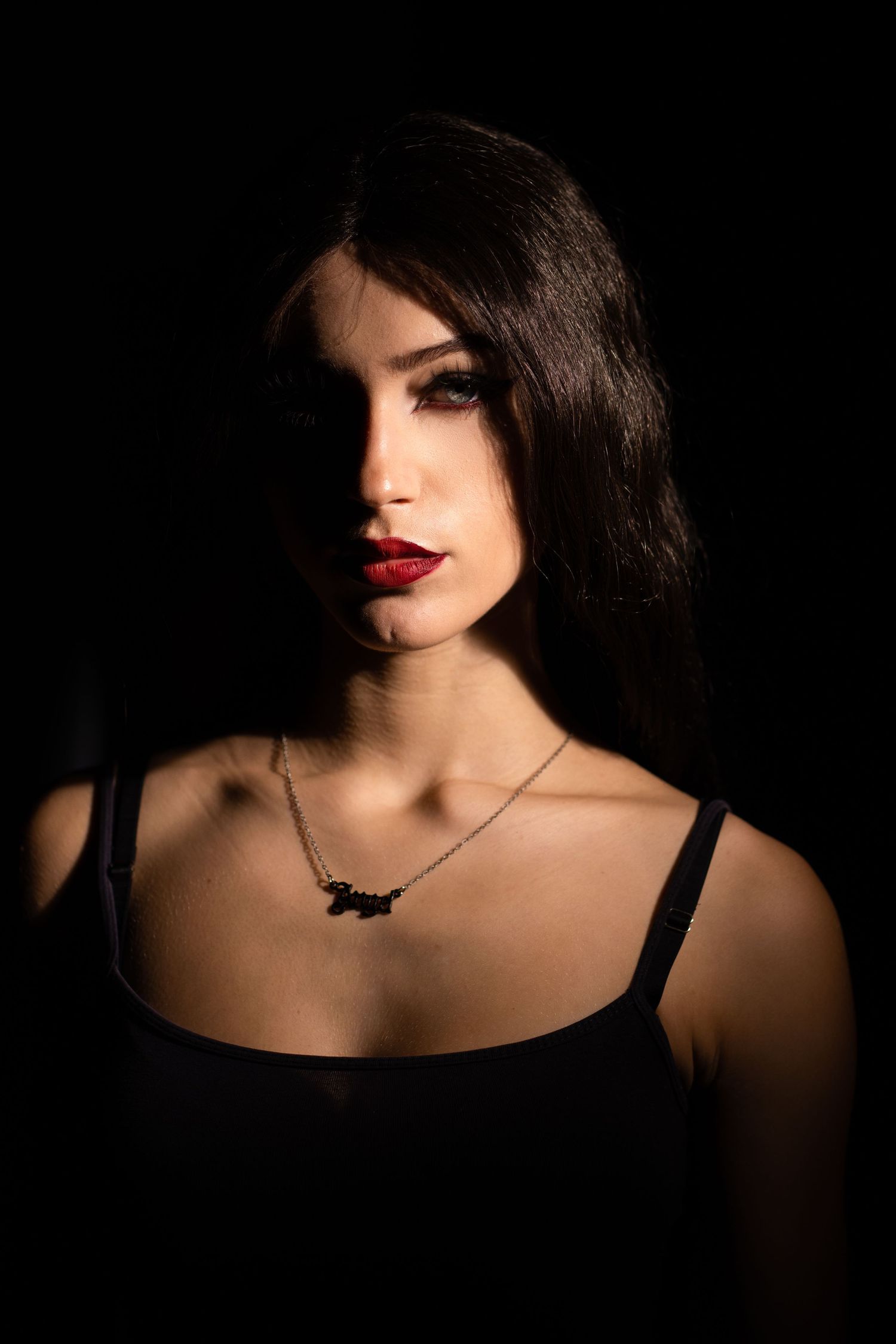 London fashion photoshoot with Taviasa Octavia Alexandru taken by Kush Rattan Photography