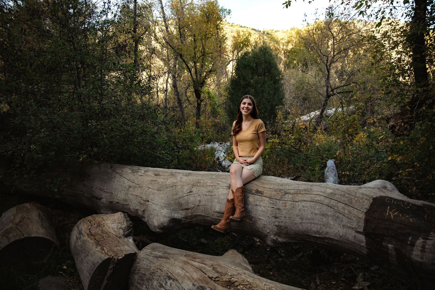 Vibrant fall colors: A senior portrait session at the stunning Lair O' The Bear.