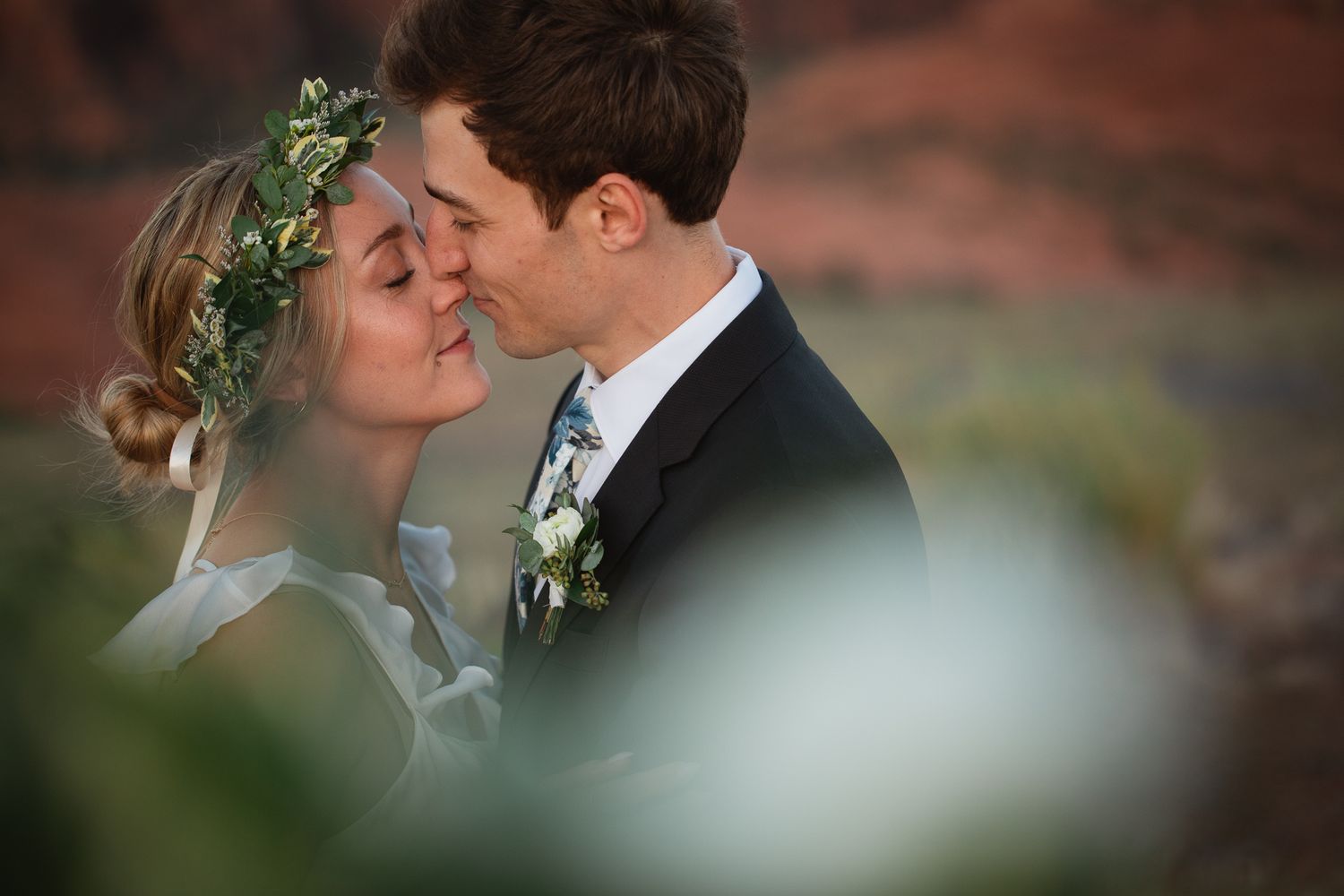 Adventure Elopement couple kissing