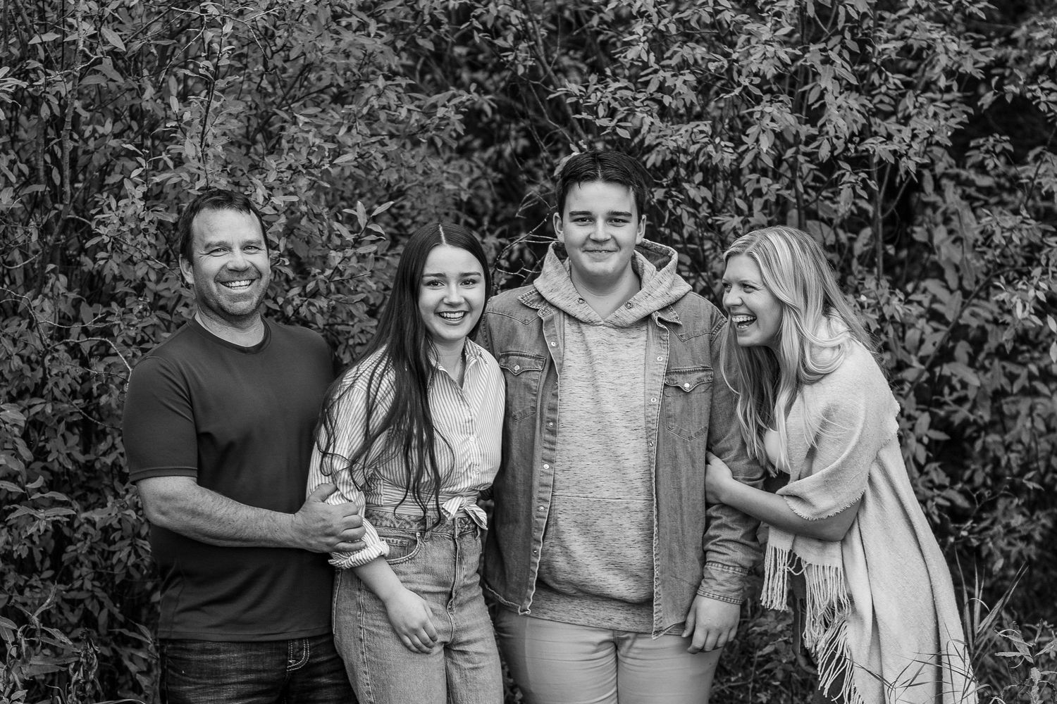 outdoor family photography in Victoria bc.