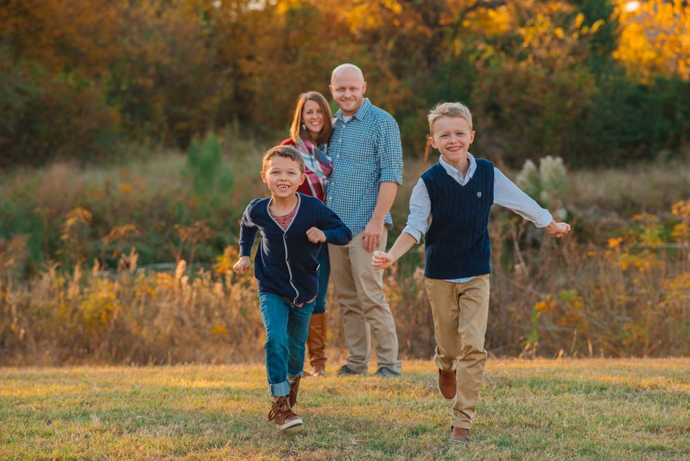 dfw photographer mandy beth photography fall mini session family child children couple love roanoke texas fort worth