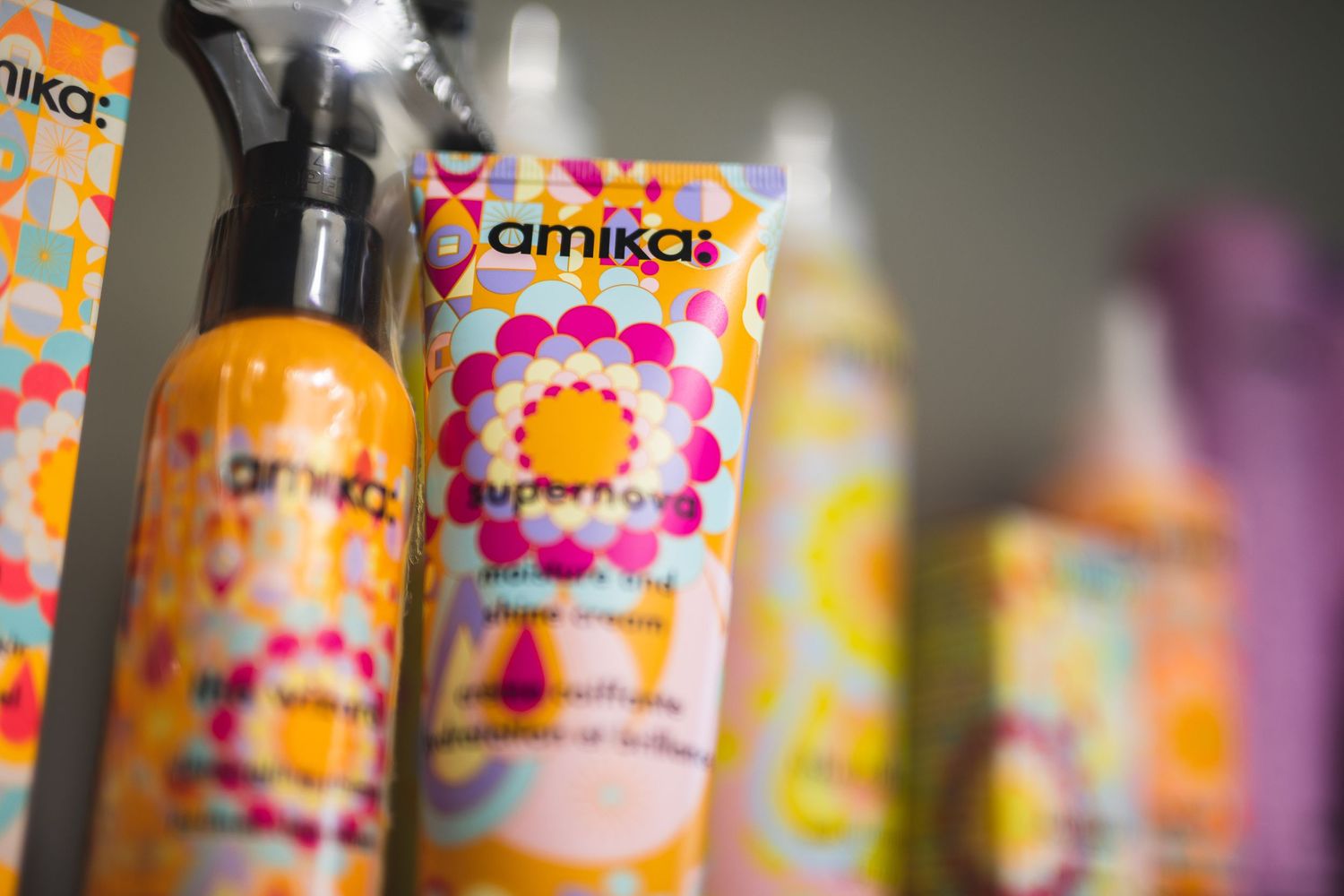 product-photography-amika-hair-beauty-joshwoll