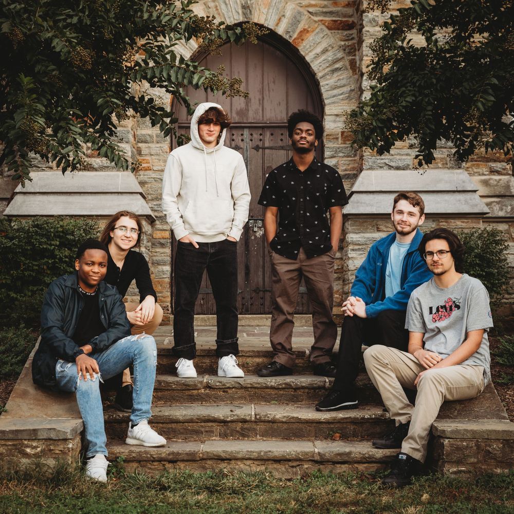Group Senior photo at Baker Park