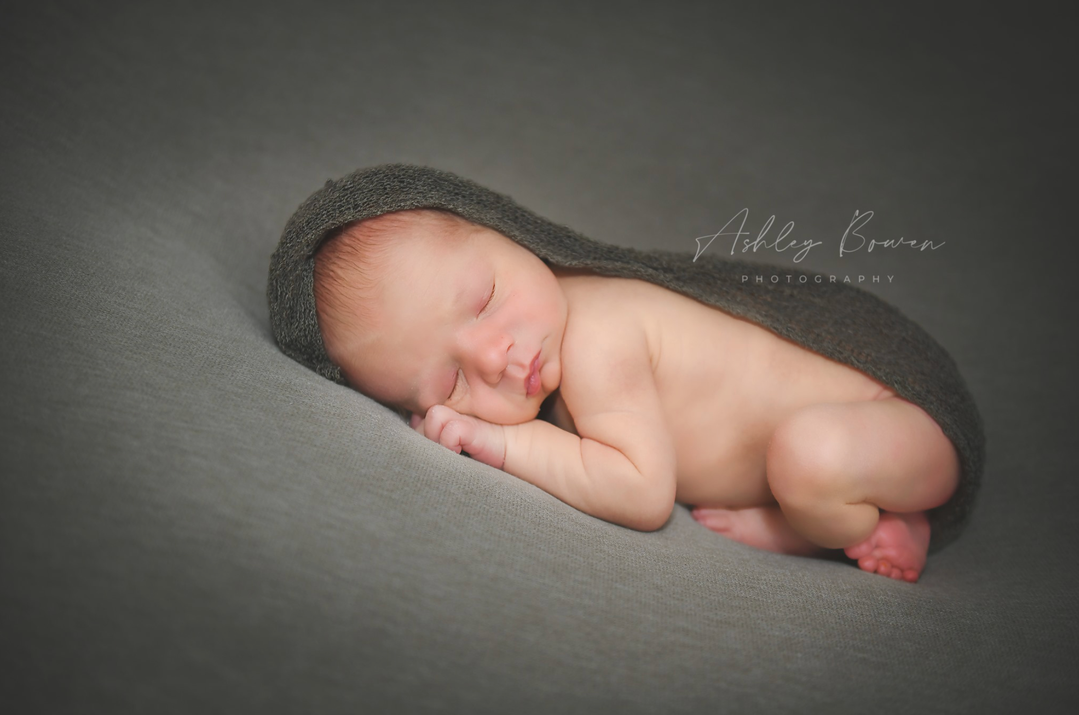 Newborns and Maternity - Ashley Bowen Photography