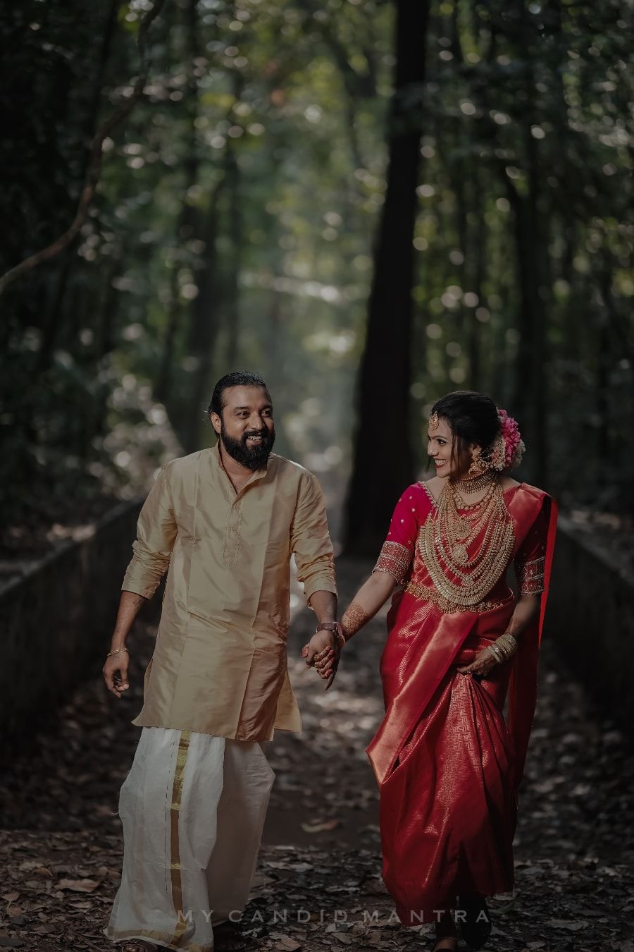 candid mantra wedding iringole kavu temple perumbhavoor