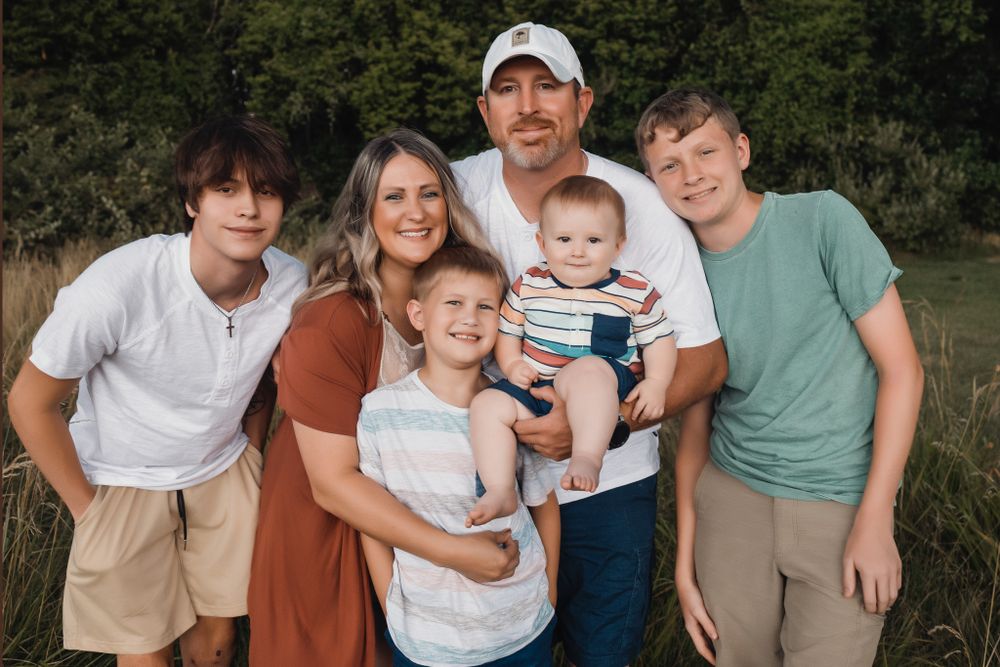 newborn_senior_family_milestone_cakesmash_SouthernIllinois_Herrin_Marion_Carterville_Benton_MtVernon-41.jpg