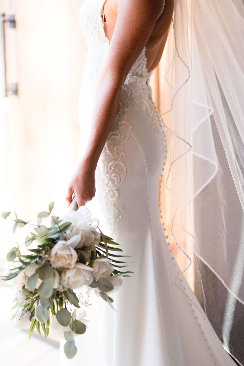 wedding photographer, Huntsville, Alabama, wedding venue, wedding dress, White Barn at Padgett Place, Birmingham