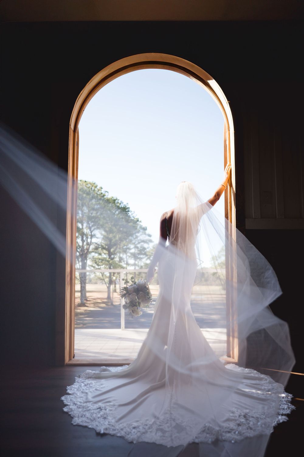 wedding photographer, Huntsville, Alabama, wedding venue, wedding dress, White Barn at Padgett Place, Birmingham