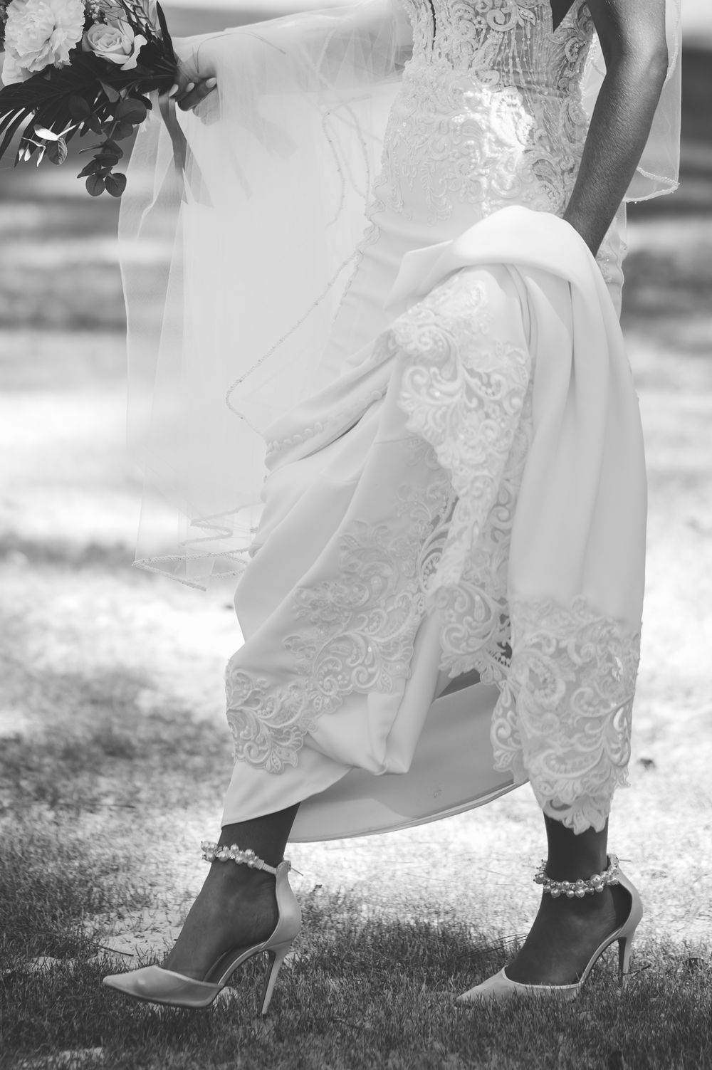 wedding photographer, Huntsville, Alabama, wedding venue, wedding dress, White Barn at Padgett Place, Birmingham