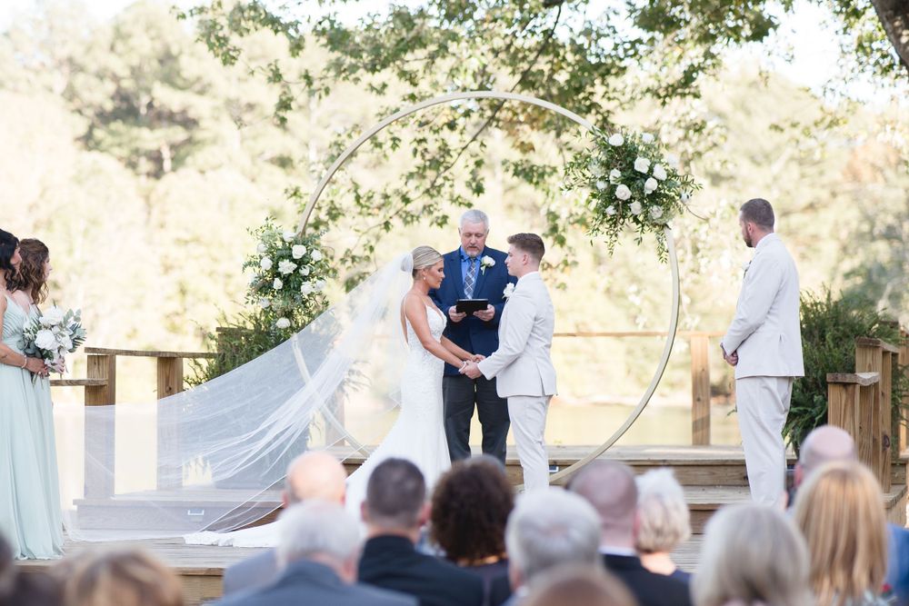 wedding photographer, Huntsville, Alabama, wedding venue, wedding dress, White Barn at Padgett Place, Birmingham