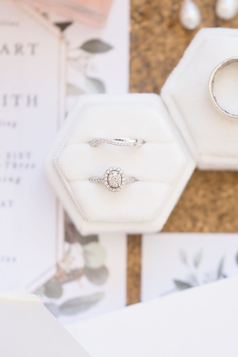 wedding photographer, Huntsville, Alabama, wedding venue, wedding dress, White Barn at Padgett Place, Birmingham