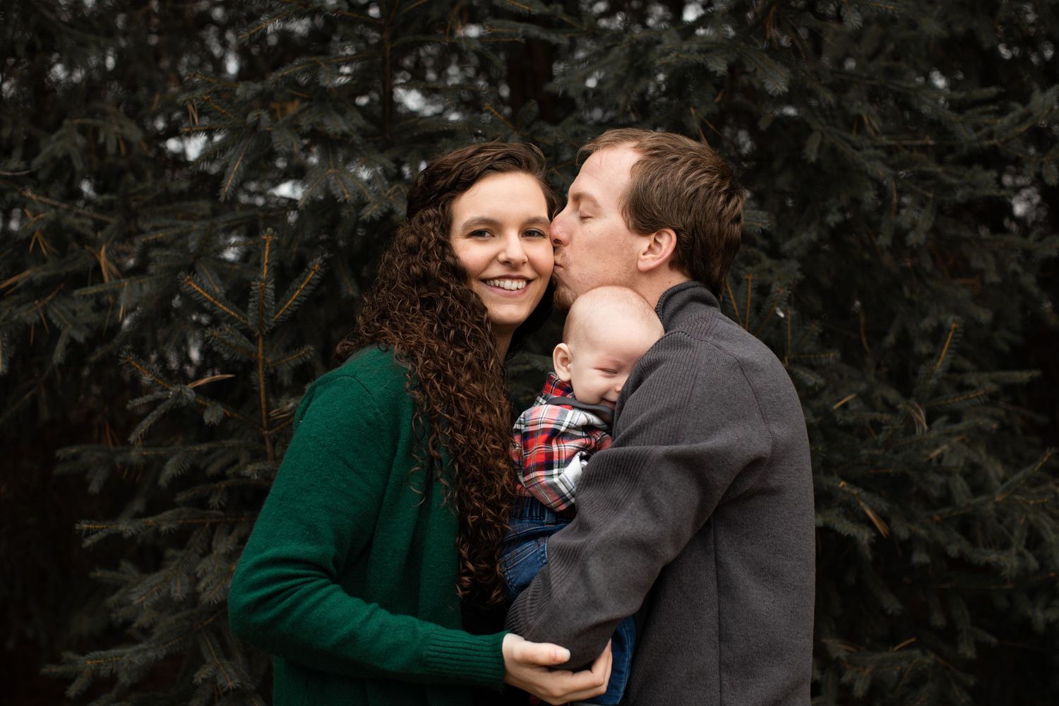Indiana Family Children Newborn Photographer - in Fort Wayne, IN. Northeast IN Photography