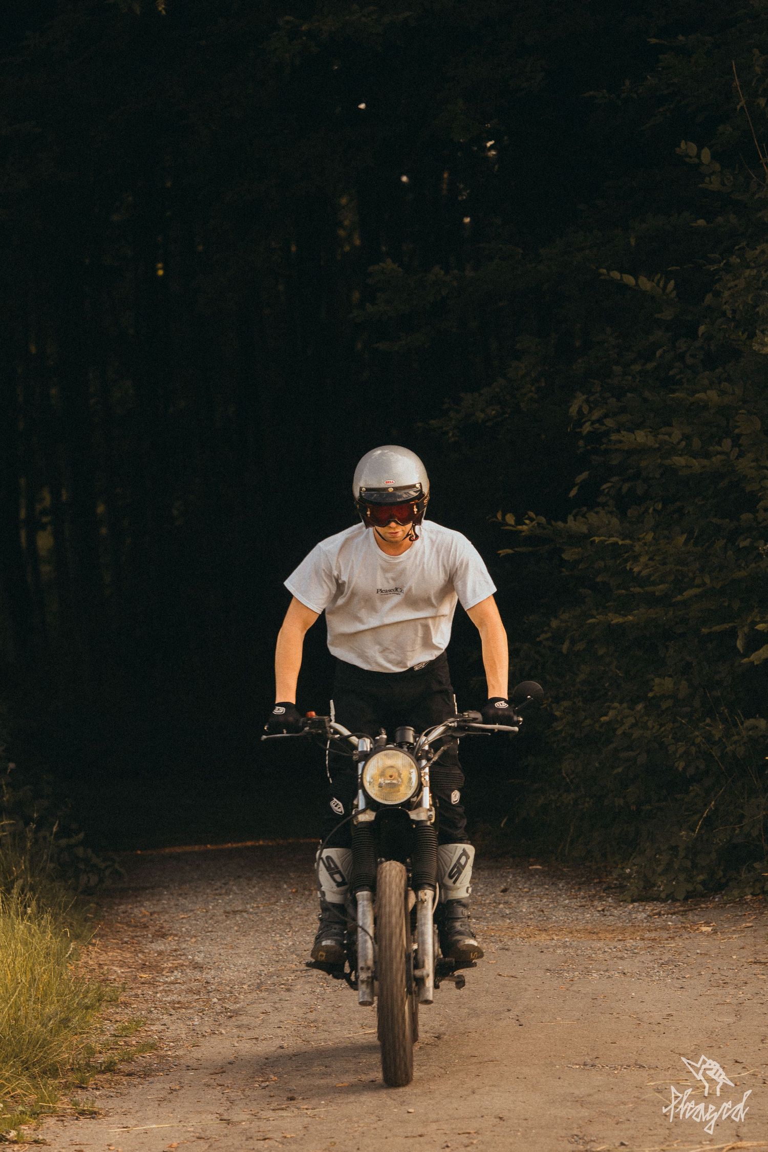 PleasedCo. Motorbike