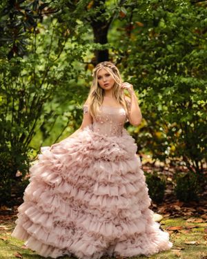 Glamours princess photo shoot with hair and makeup