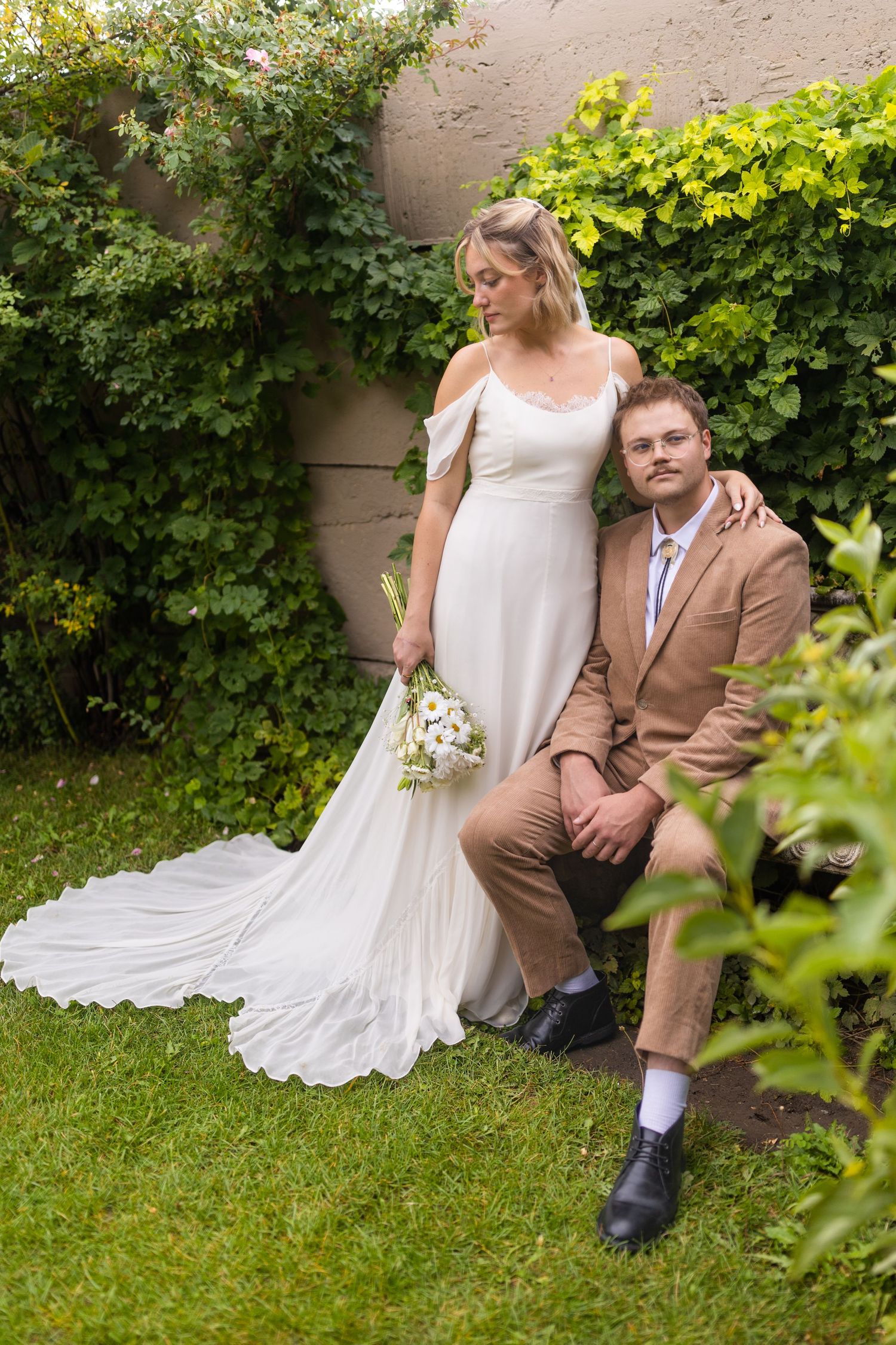 Hillside Gardens Colorado Springs Wedding Photographer DJ Videographer Mountain Summer Portrait Bride Groom Travel Insta