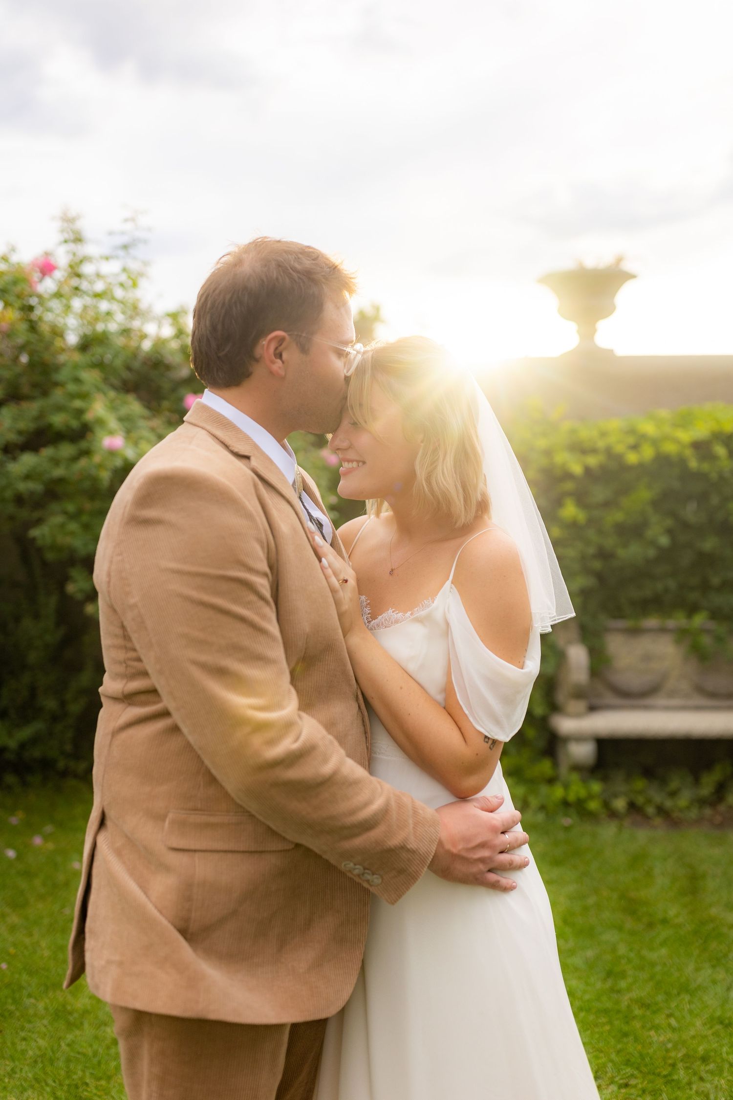 Hillside Gardens Colorado Springs Wedding Photographer DJ Videographer Mountain Summer Portrait Bride Groom Travel Insta