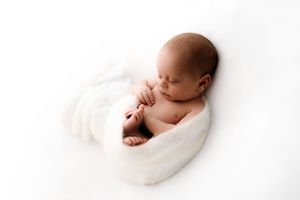 Little Moments Photography Premium Babybauch und Baby Fotografin Stein am Rhein