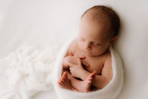 Little Moments Photography Premium Babybauch und Baby Fotografin Stein am Rhein