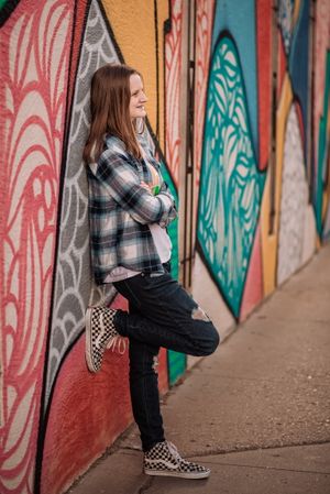 Class of 2024 senior graduation grad portrait pictures albuquerque abq nm New Mexico high school lobos poses college UNM