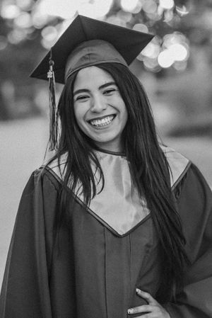 Class of 2024 senior graduation grad portrait pictures albuquerque abq nm New Mexico high school lobos poses college UNM